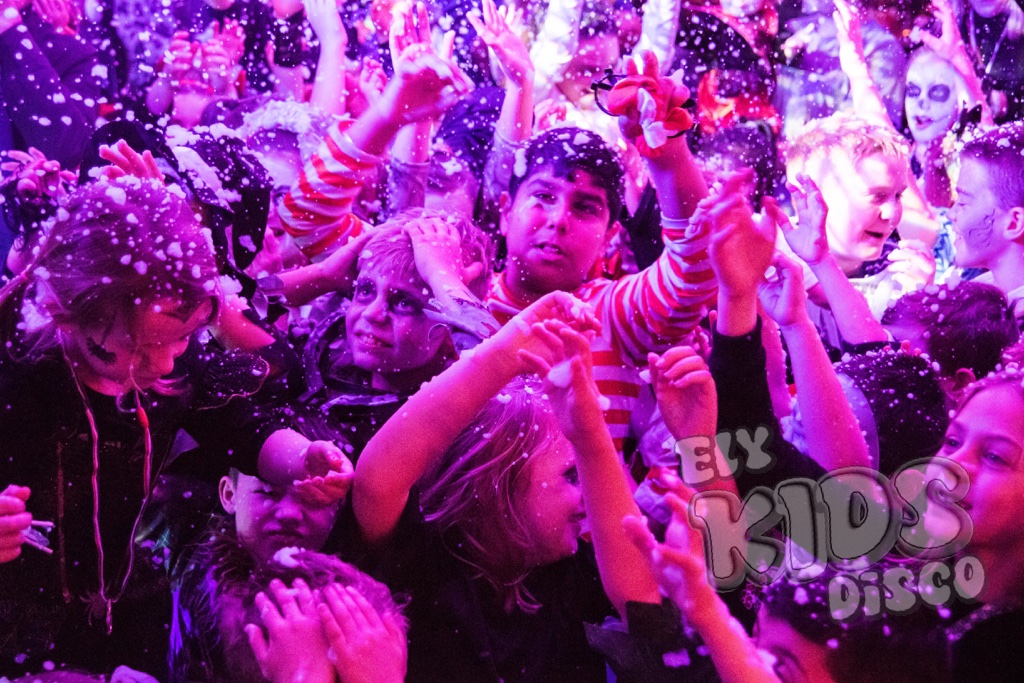 Snow machine in use at a children's DJ Disco Party in Cambridgeshire